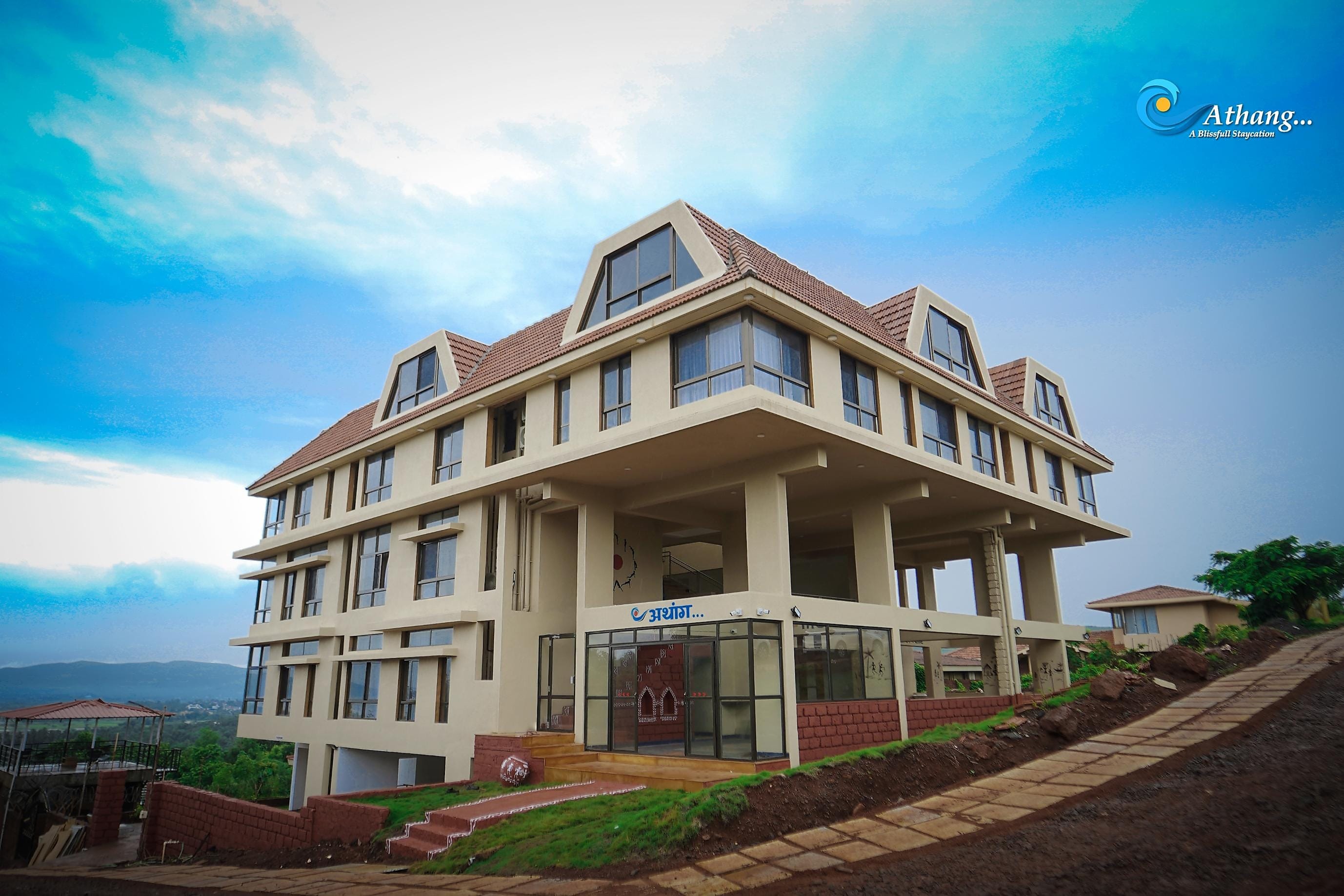 ATHANG STAYCATION DIVEAGAR